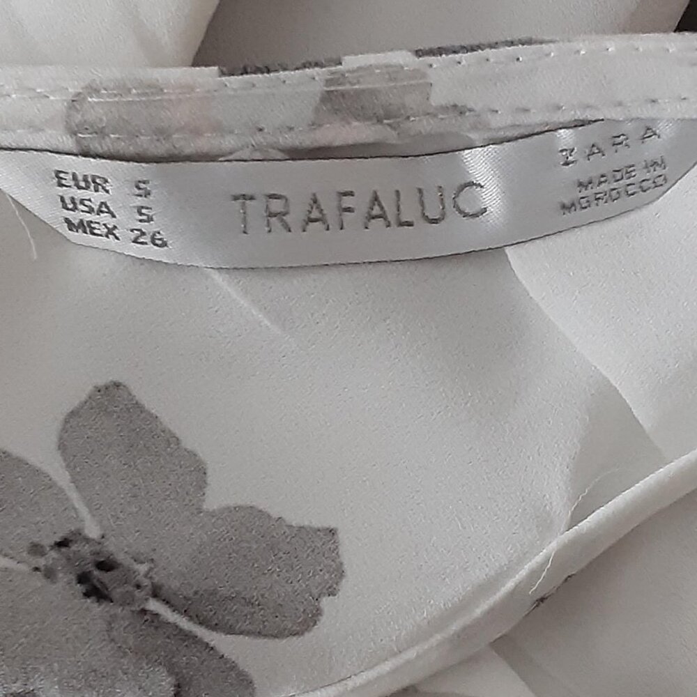 Zara Layered Floral top - S - Picture 4 of 4